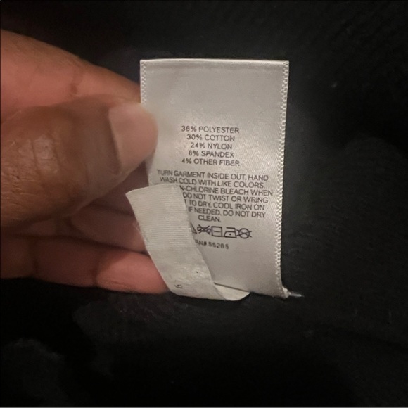 Elegant Black Sweater with Crystal Buttons - Picture 5 of 6